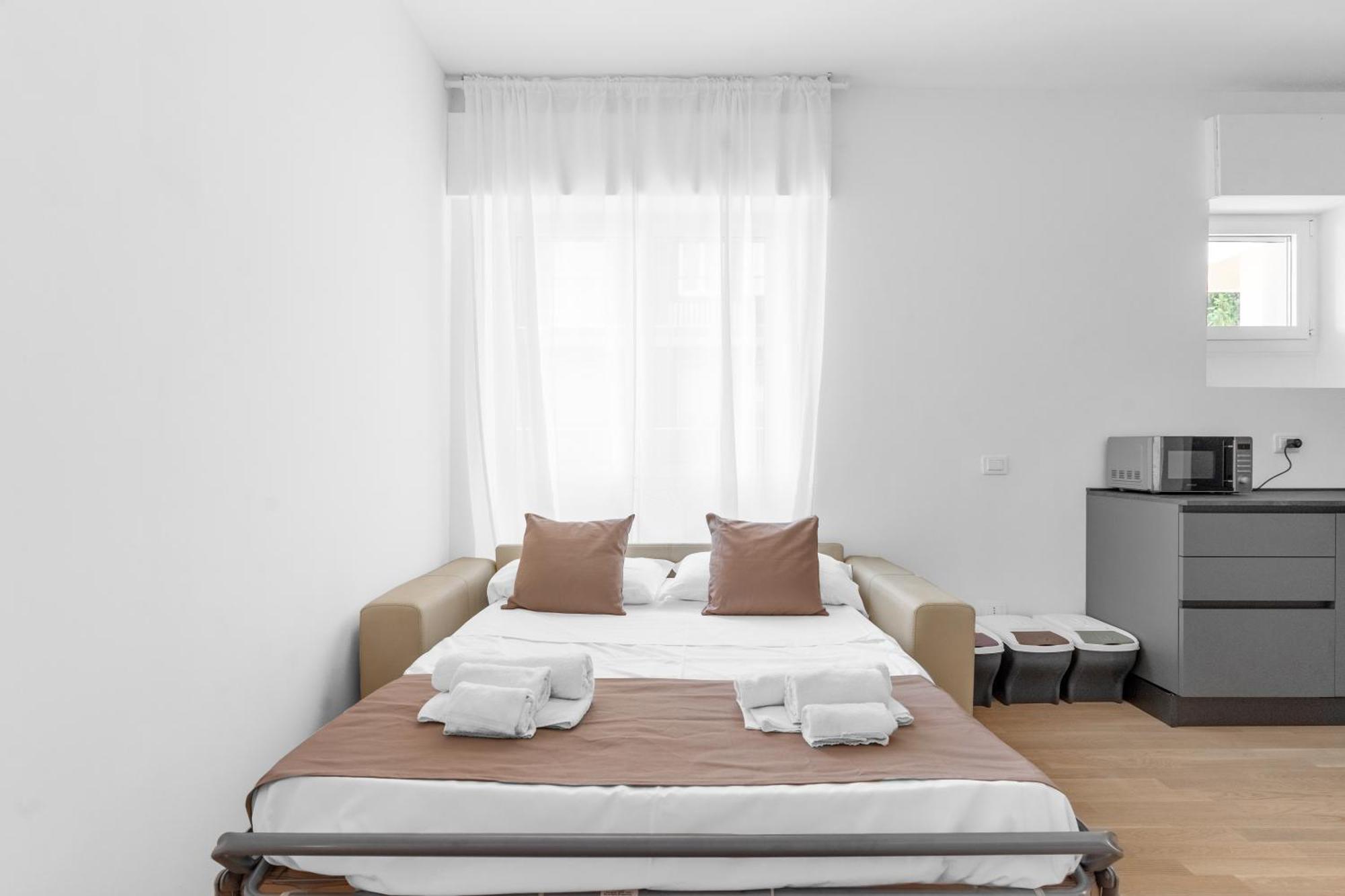 Mi Casa - Appartamento In Ponte Nuovo Milaan Buitenkant foto