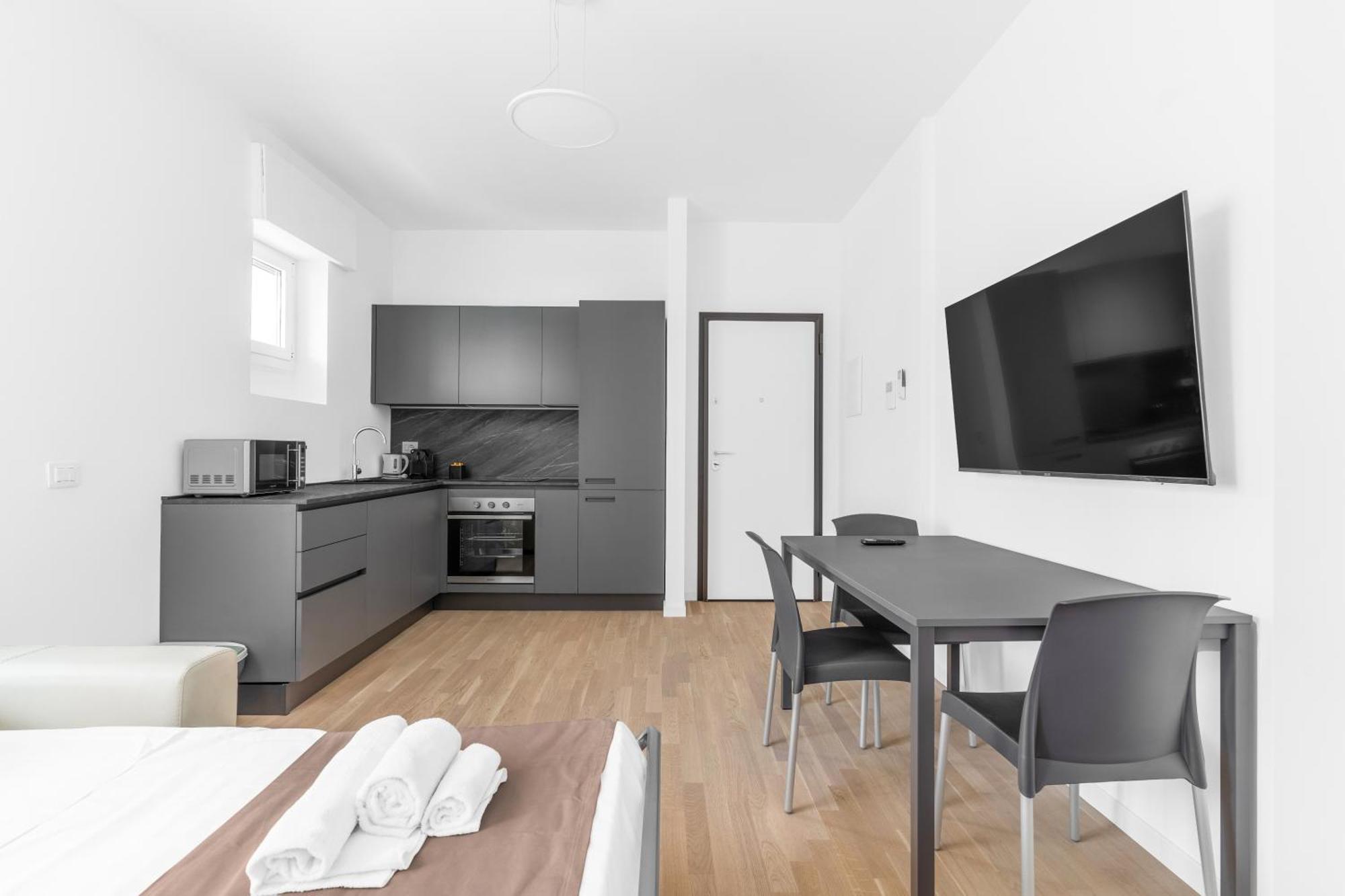Mi Casa - Appartamento In Ponte Nuovo Milaan Buitenkant foto